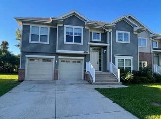 519 Progress Dr, Cottage Grove, WI 53527