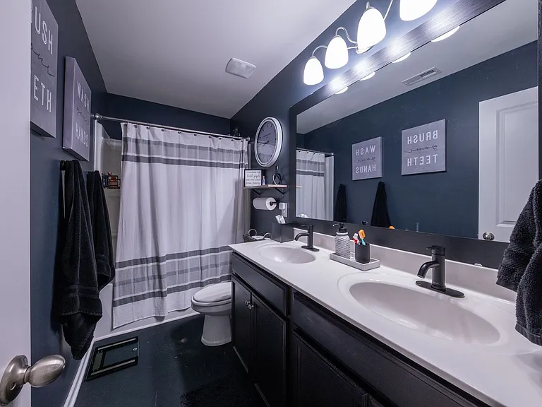 6704 Olivia Way — Photo 24