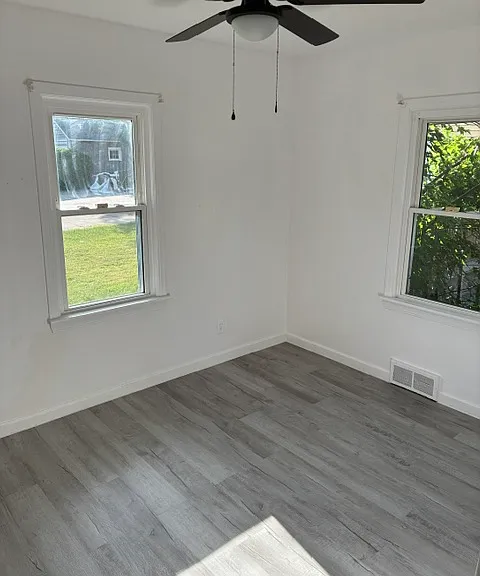 86 Terrace Dr — Photo 3