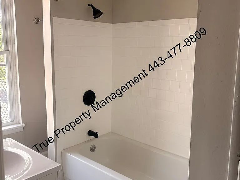 1513 Edmondson Ave — Photo 11