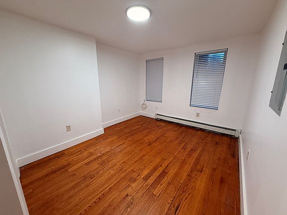 3rd image of 31 Pearsall Ave #1E