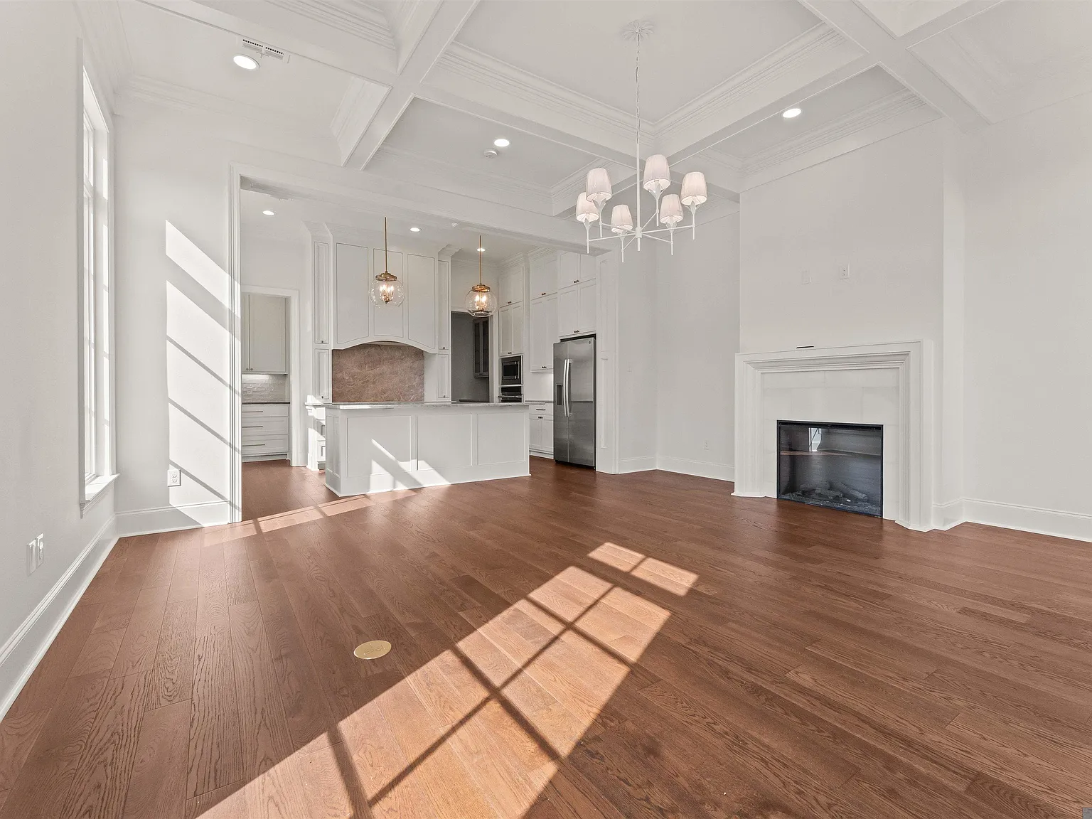 3 bed, 1767 sqft, $3,400 — Photo 3
