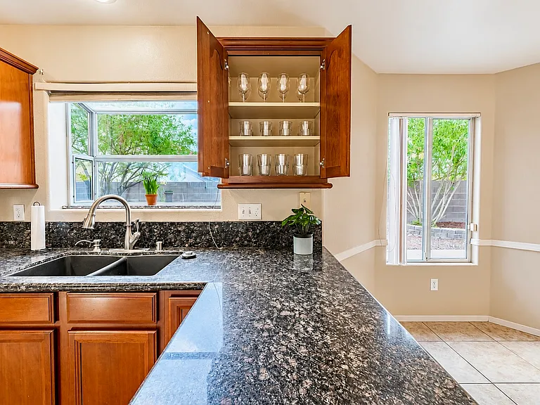 8724 Wintry Garden Ave — Photo 15