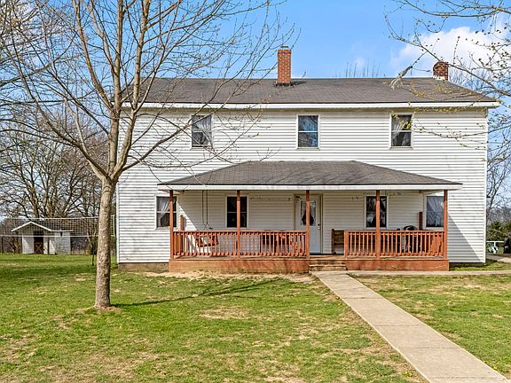 2nd image of 2034 N Naugle Rd