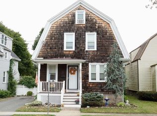 93 Pleasant St, Fairhaven, MA 02719