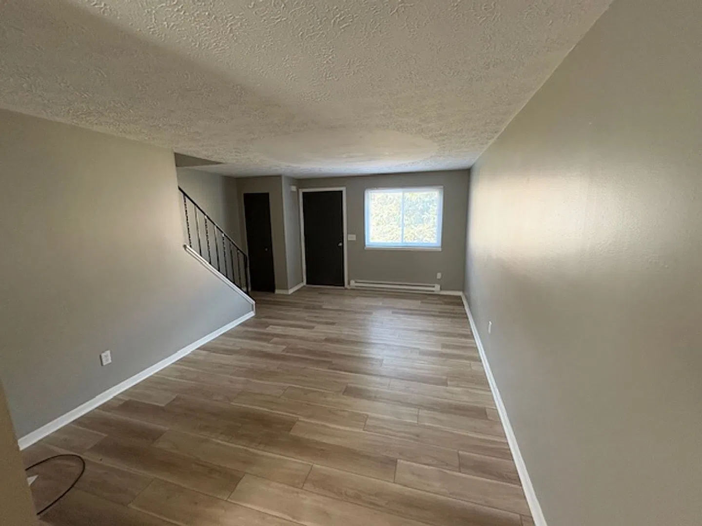 1424 N Chapel — Photo 2