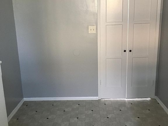 5th image of 522 N Normandie Ave APT 2