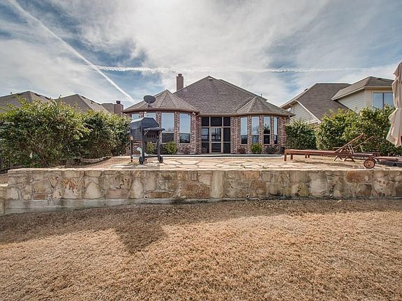 4th image of 504 Osage Dr