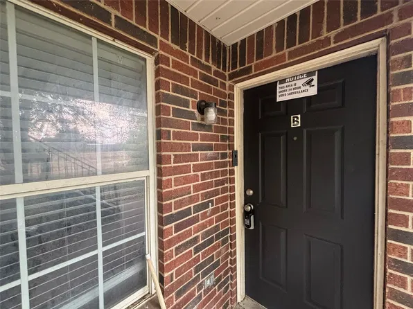 300 S Magnolia St APT B, Crowley, TX 76036