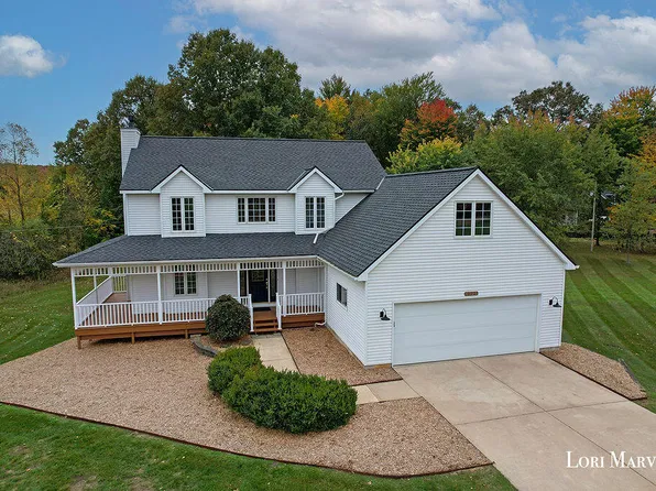 6326 Baldwin St, Hudsonville, MI 49426