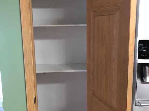 5th image of 1025 Rose Ln
