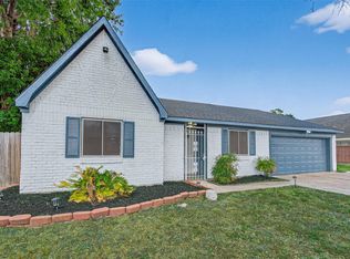 6822 Dusty Dawn Dr, Houston, TX 77086