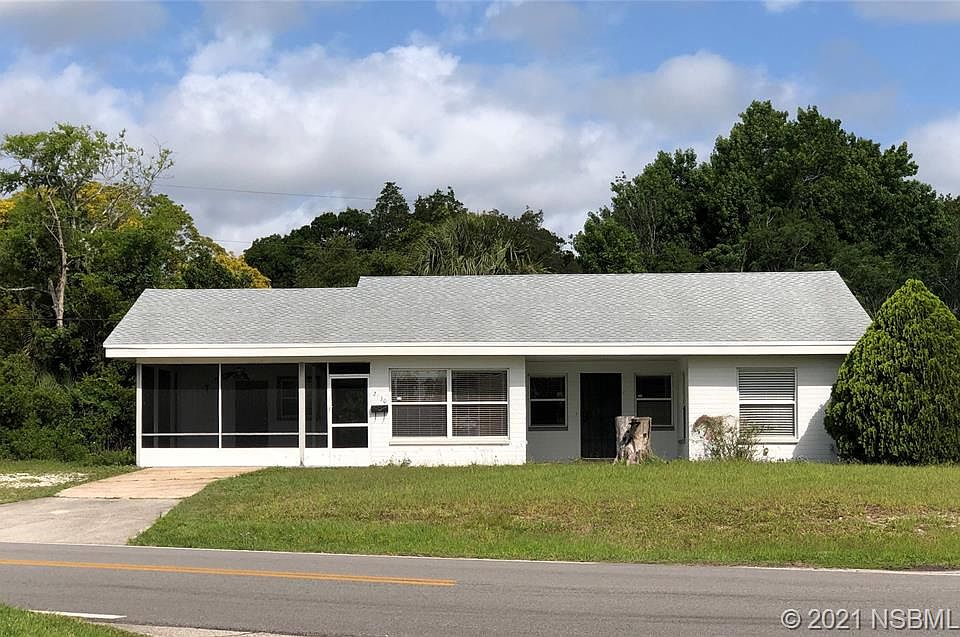 1st image of 2530 Travelers Palm Dr