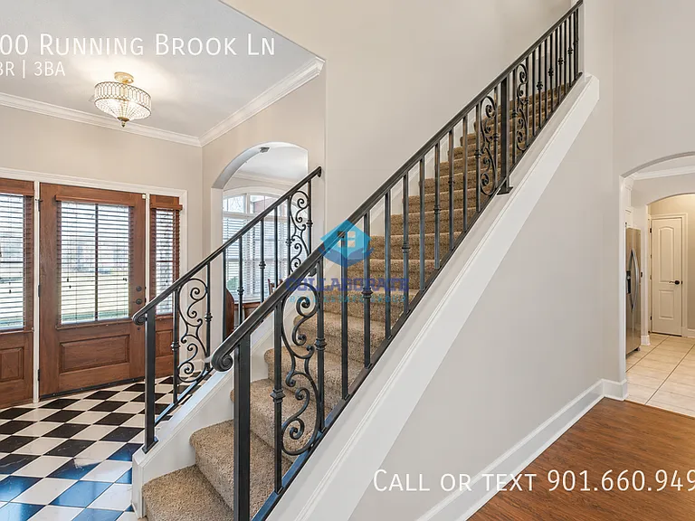 200 Running Brook Ln — Photo 5