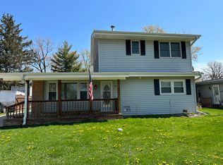 3910 Raven Ln, Rolling Meadows, IL 60008