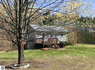 18701 Maple St, Lake Ann, MI 49650