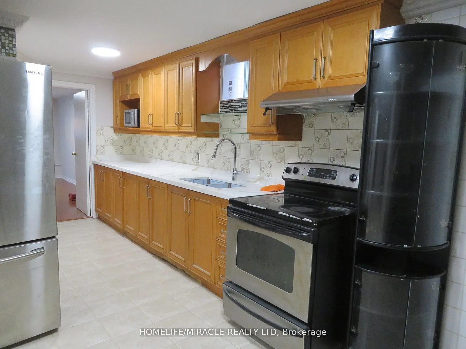 2 bed, $1,999 — Photo 4