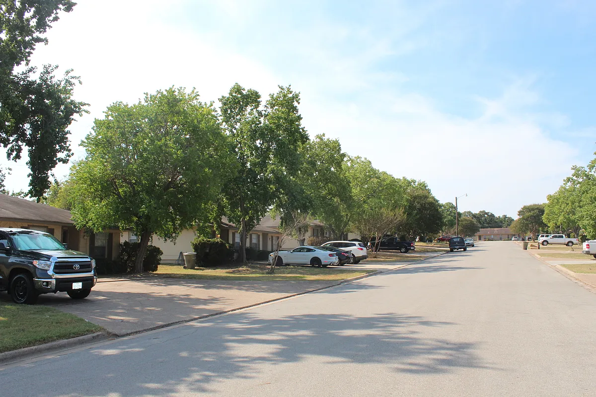 Building Photo - 3610 Mahan
