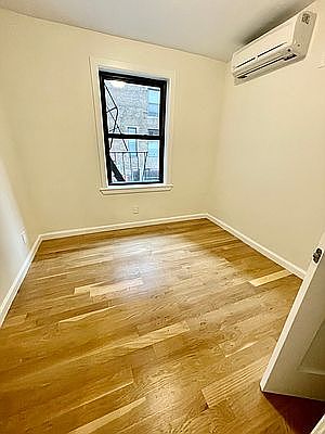 1st image of 207 7th Ave #3