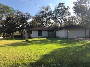 405 Moore St, Richwood, TX 77531