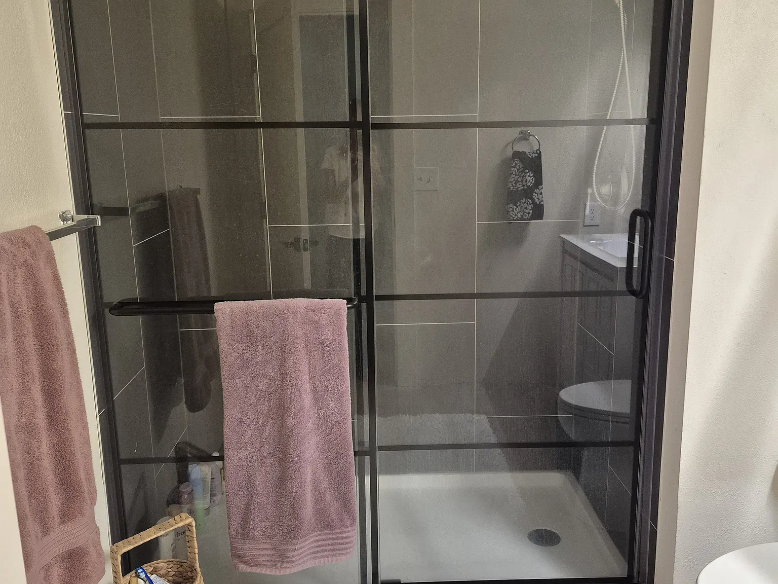4 bed, 2.5 bath, 1863 sqft, $1,400 — Photo 4
