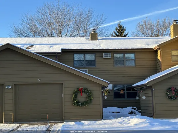 1115 Daniel Ct APT 42, Neenah, WI 54956
