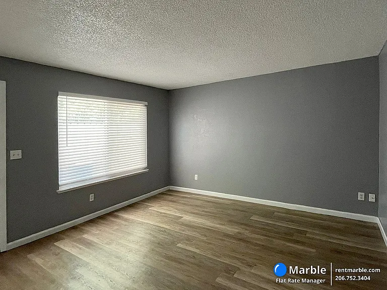 4550 E Fountain Way #105 — Photo 8