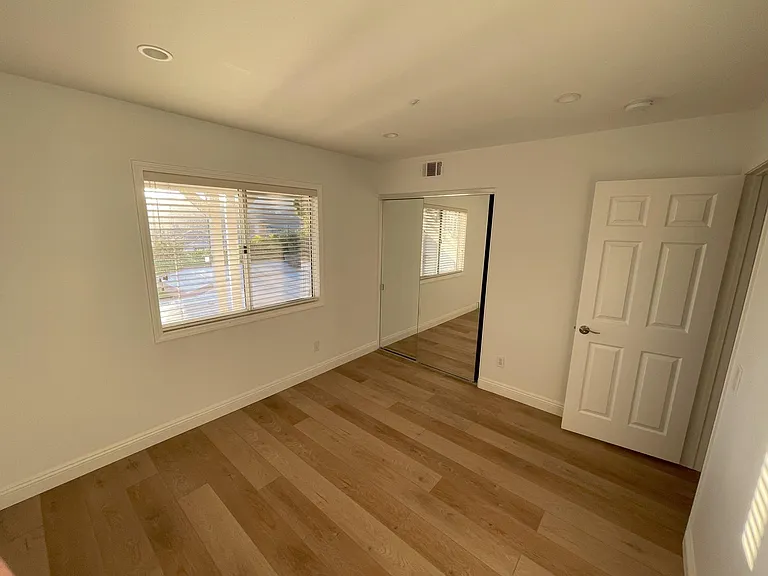 Ocean view bedroom downstairs