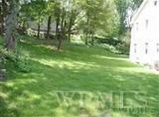 738 E Main St, Shrub Oak, NY 10588