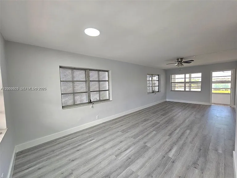 1490 NW 43rd Ave #301 — Photo 7