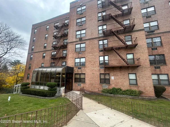 1160 Richmond Rd APT 6A, Staten Island, NY 10304