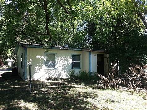 4th image of 512 Orchard Ln