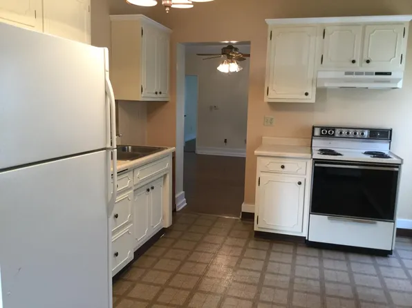 51 Oregon St APT B, Washington, PA 15301