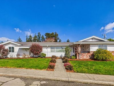 2001 Cypress Loop, Fortuna, CA, 95540
