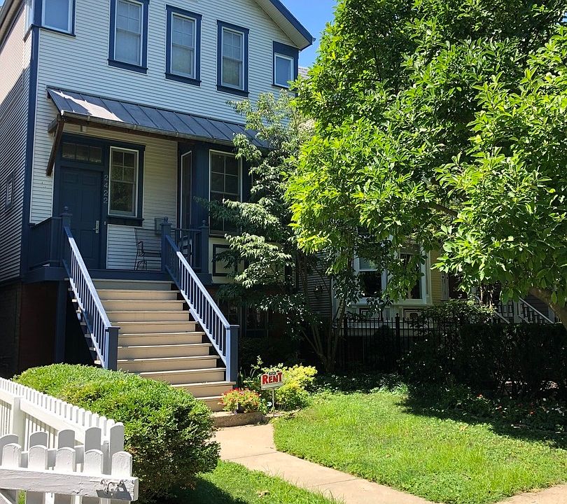 1st image of 2422 N Burling St #1