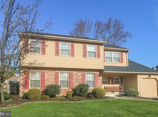 11 Boothby Ct, Mount Laurel, NJ 08054