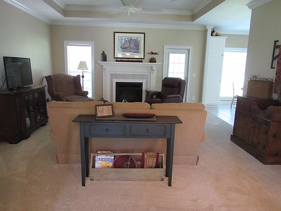 3rd image of 131 Fox Trot Dr
