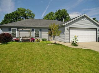 519 Freds Ct, Kendallville, IN 46755