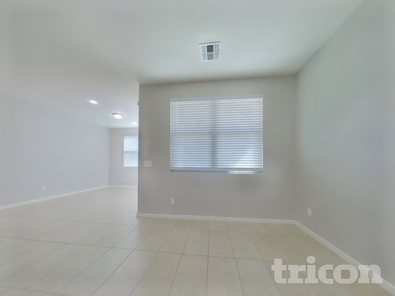 2nd image of 605 W Cholena Trl