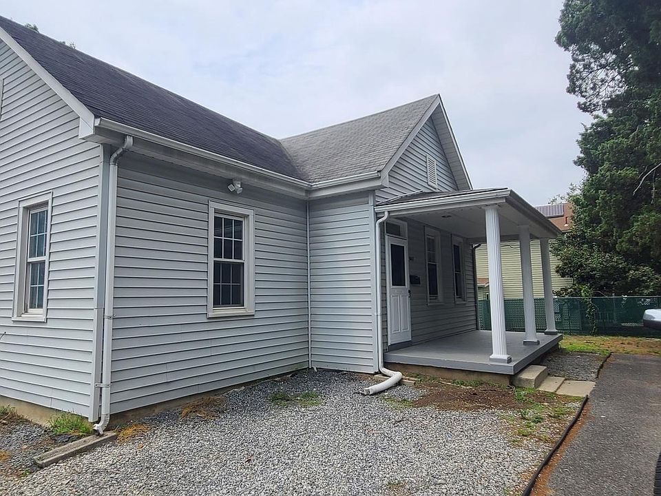 5017 Quincy St, Bladensburg, MD 20710 Zillow