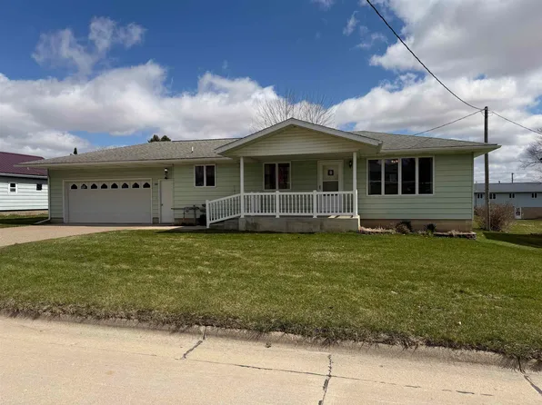 705 S Egbert St, Monona, IA 52159