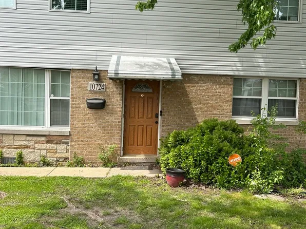 10724 S Pulaski Rd, Oak Lawn, IL 60453