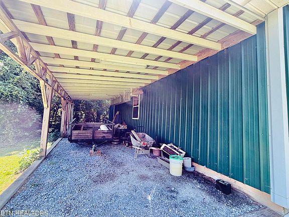 54th image of 1710 Murphy Myers Rd