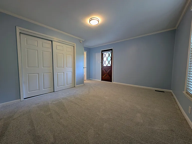 107 W Cooper St — Photo 25