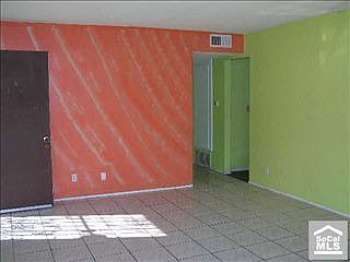 4th image of 425 W Sepulveda St
