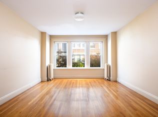 3 Bradford Ter APT 2, Brookline, MA 02446