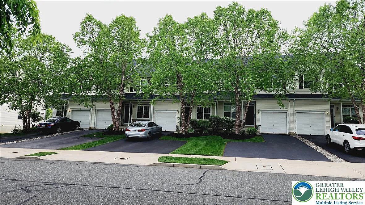 Building Photo - 1140 Tudor Dr