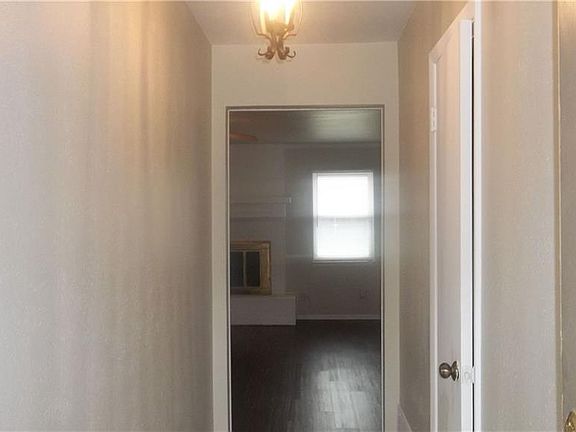 2nd image of 2409 Hilldale Blvd