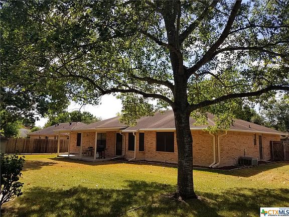 4th image of 1520 Heather Ln