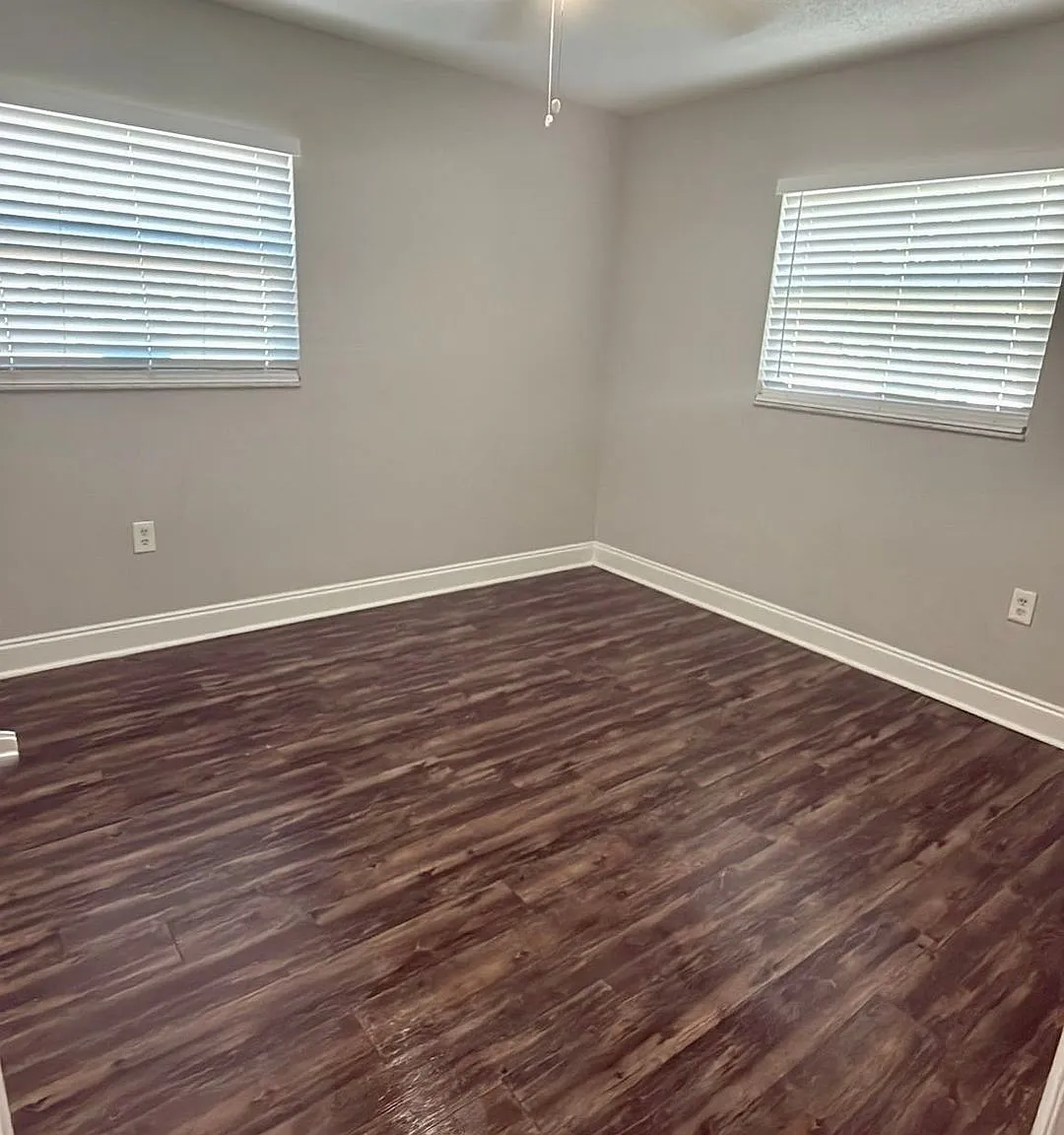 Seaboard Oaks Apartments — Photo 4
